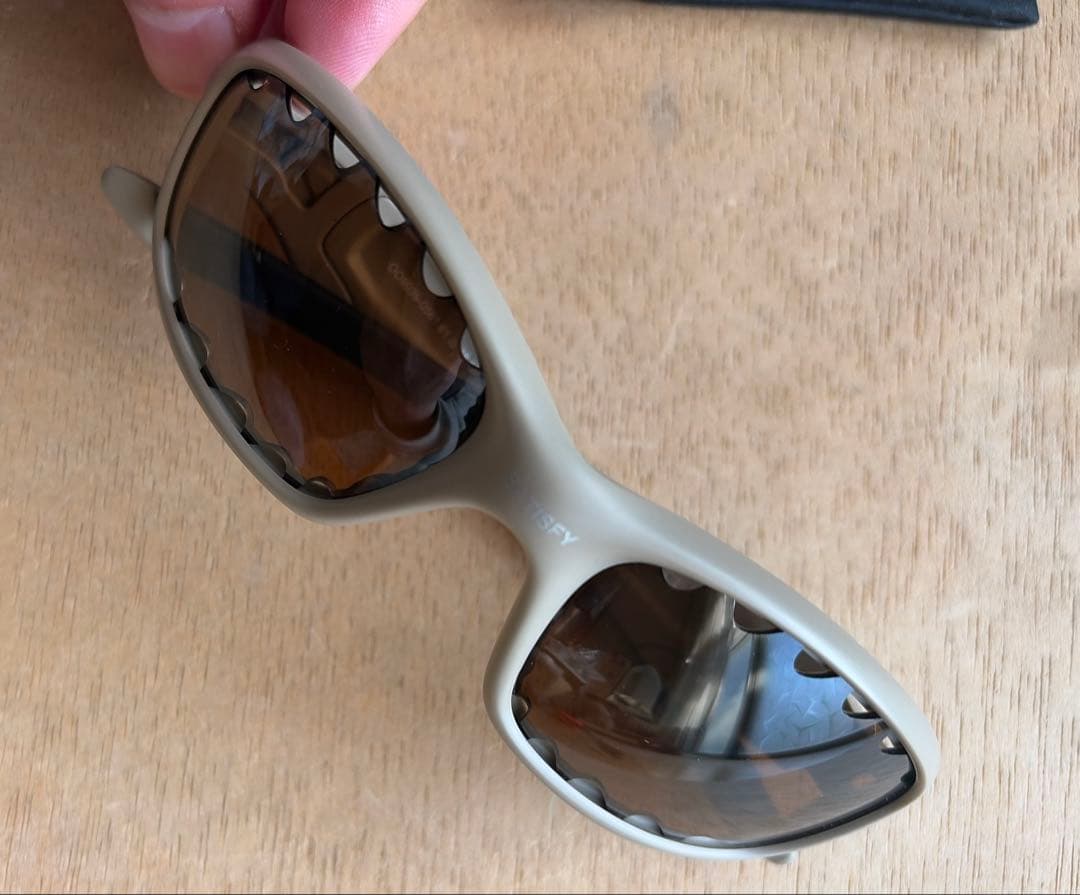 OAKLEY × SATISFY Straight Jacket