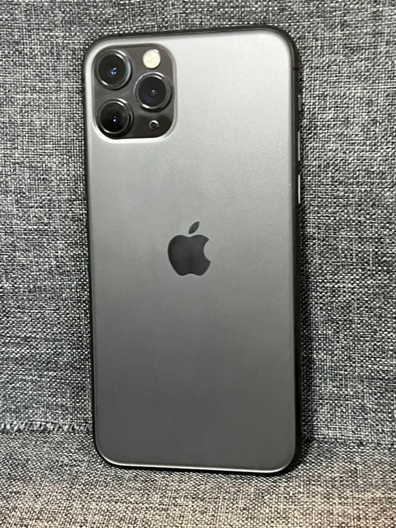 新古品　iPhone 11Pro 256GB スペースグレイ　SIMフリー