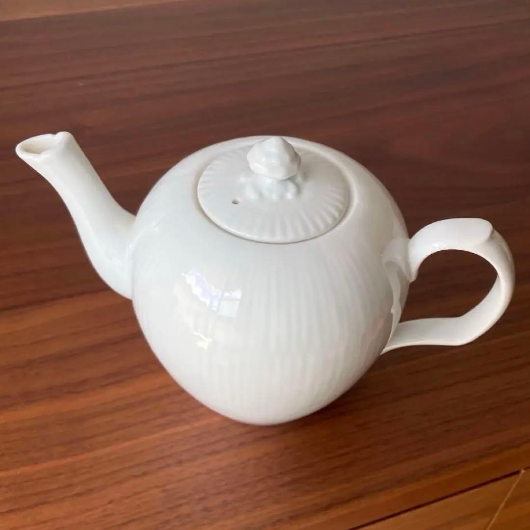 ロイヤルコペンハーゲン ミニティーポット ル・クルーゼなど食器35点以上セット