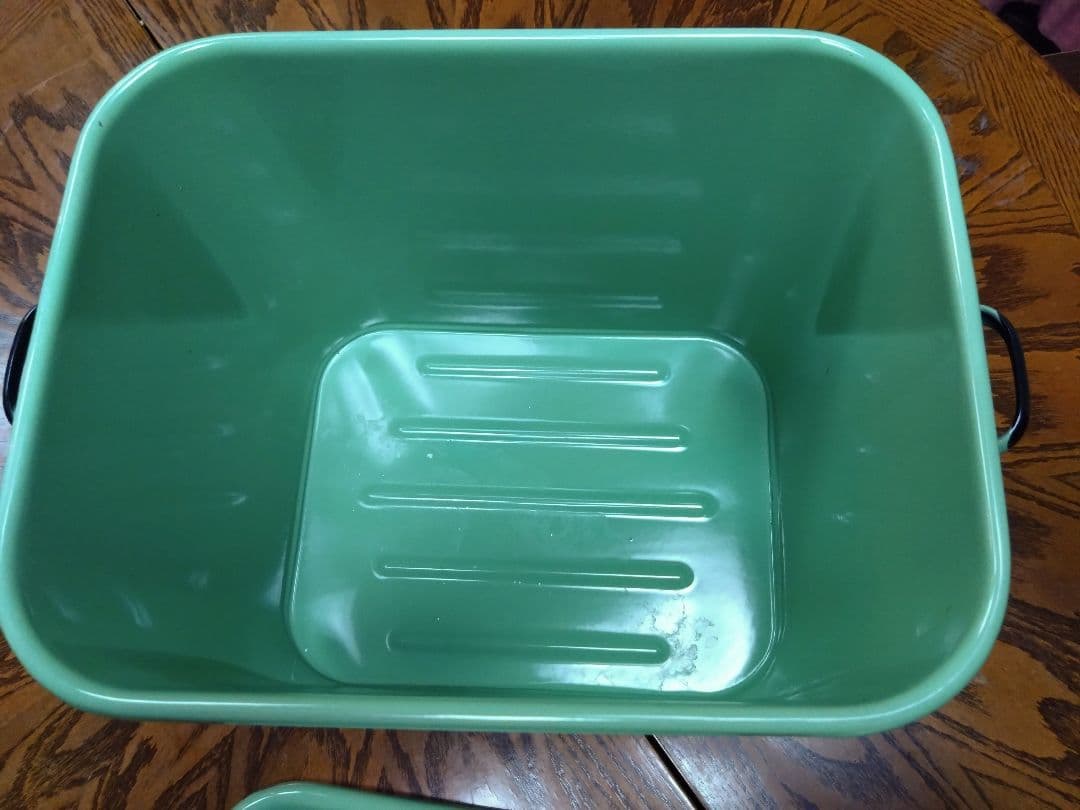 ホーロー　ブレッド缶　BREAD ブレッドケース　協和工業