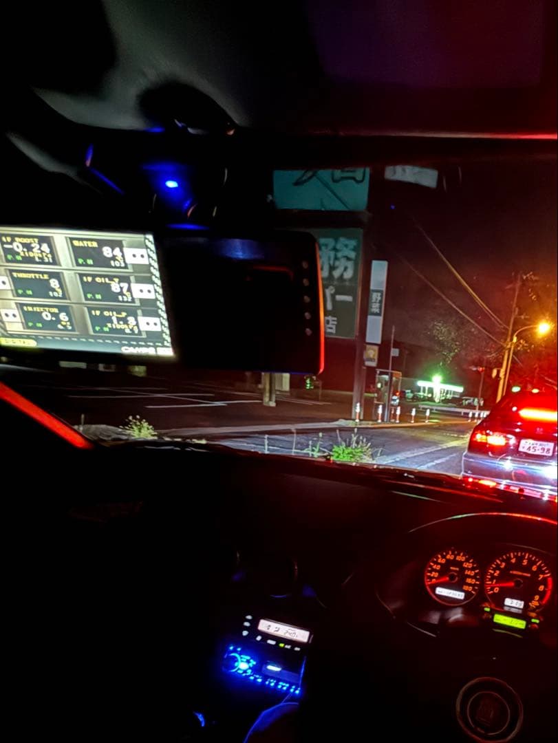 HKS camp2ディスプレイ 配線込み ブースト、油温、水温、油圧 追加メータ