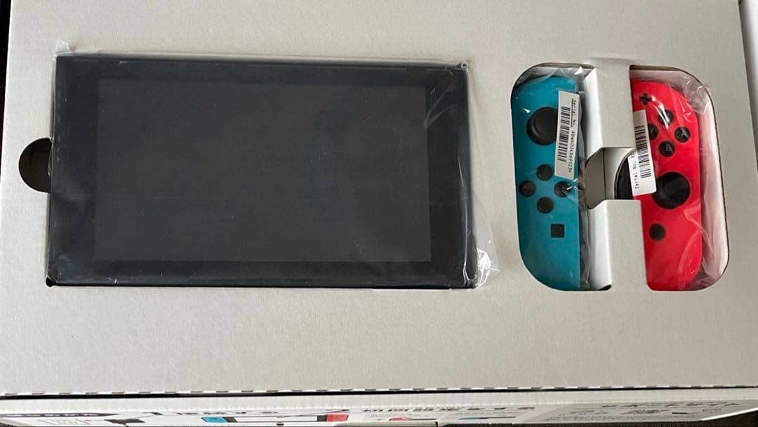 一式セット　Nintendo Switch ネオンブルー・ネオンレッド本体