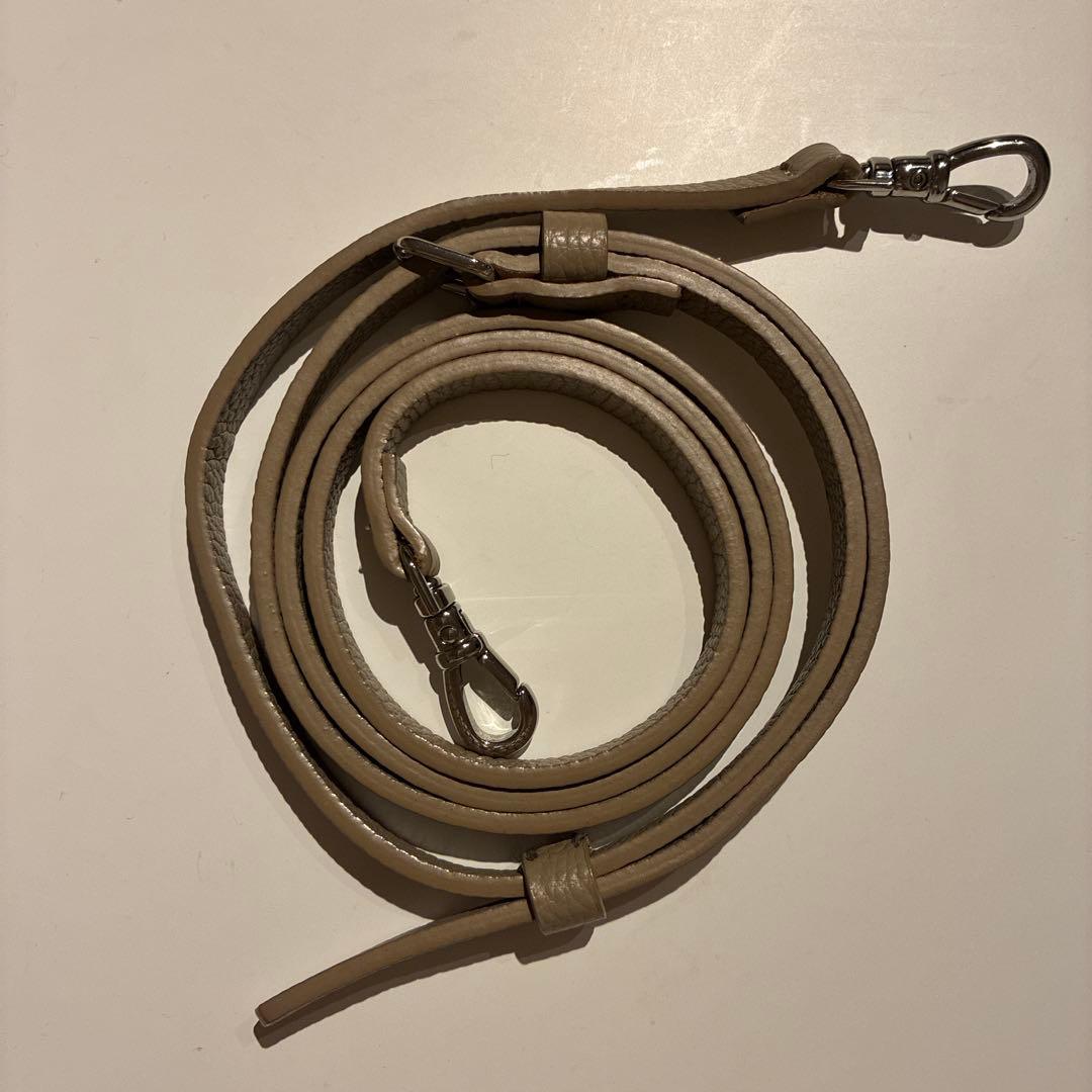 BANDOLIER バンドリヤー iPhone13 ケース ストラップ付ベージュ