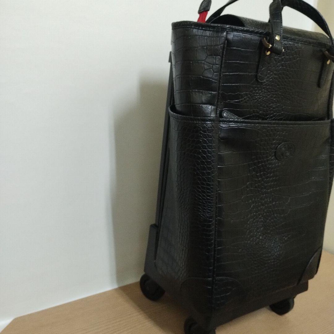 黒 クロコダイル調 キャリーケース