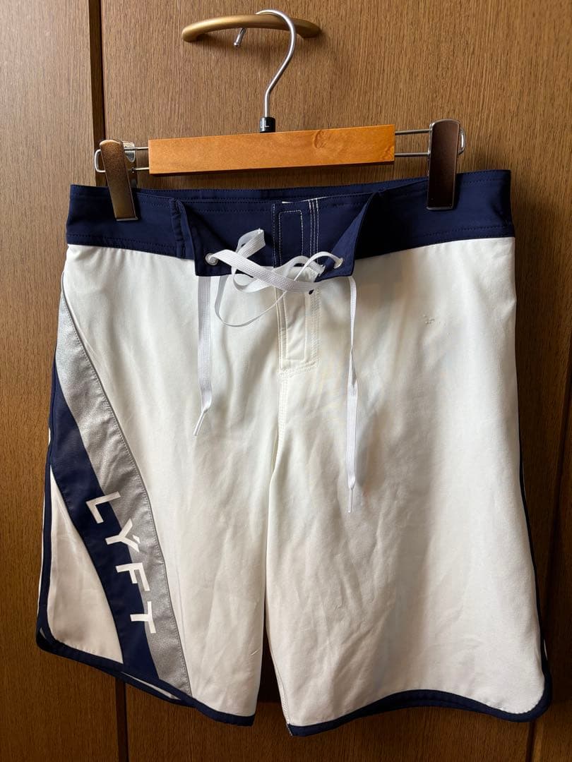 LYFT リフト サーフパンツ Mサイズ