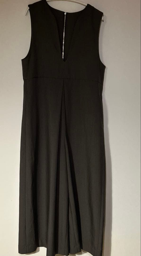 深Vネックオールインワン　低身長　イチヨンナナ