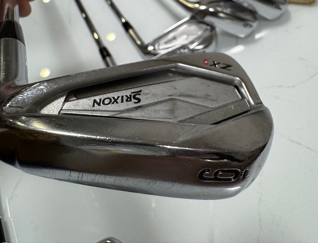 【週末値下！】Srixon ZX5 6本（5〜P）　NSPRO950DST S