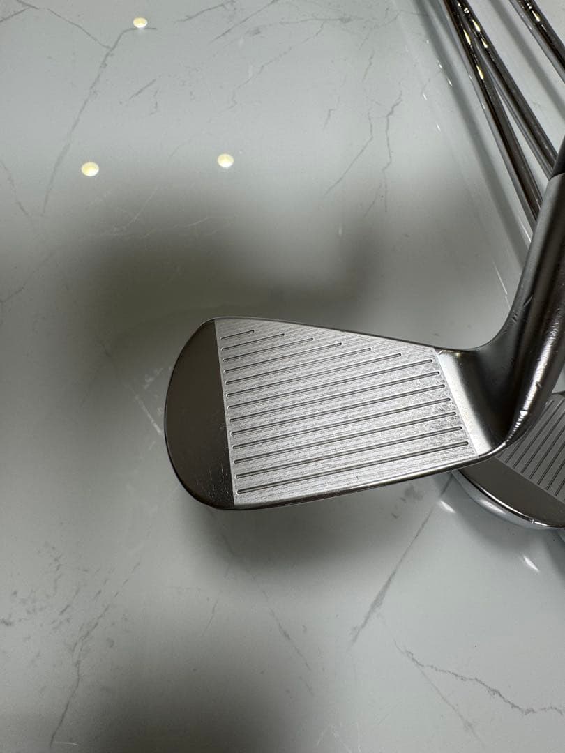 【週末値下！】Srixon ZX5 6本（5〜P）　NSPRO950DST S