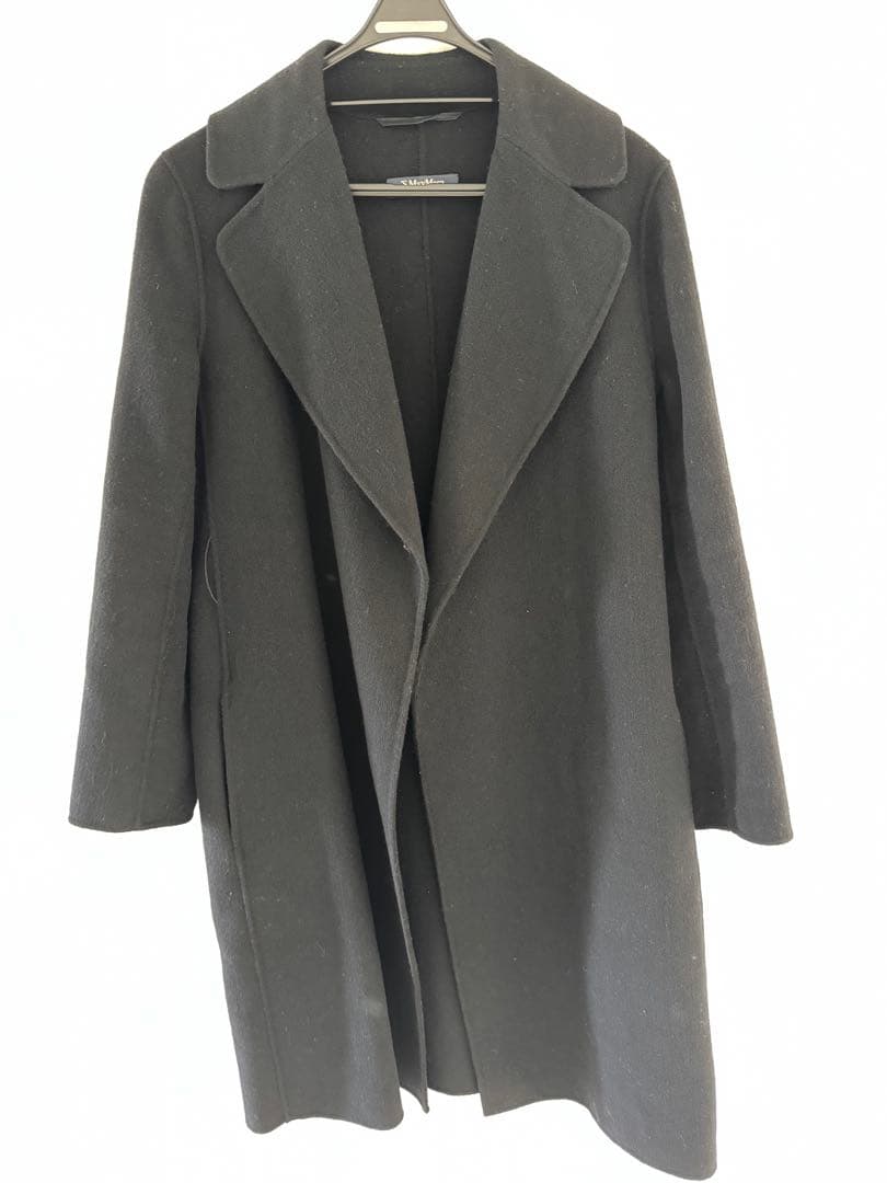 S マックスマーラ黒コート