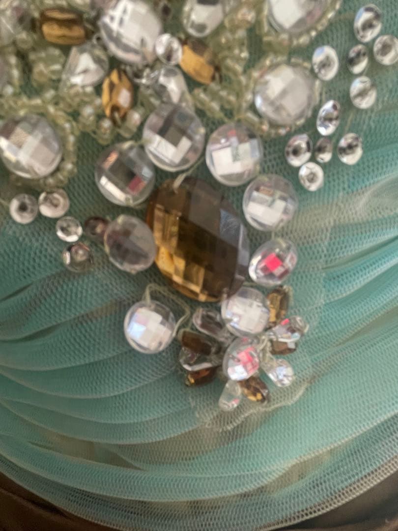 オーロラミントグリーン ビジューコンサート演奏会ウェディングドレス7層構造