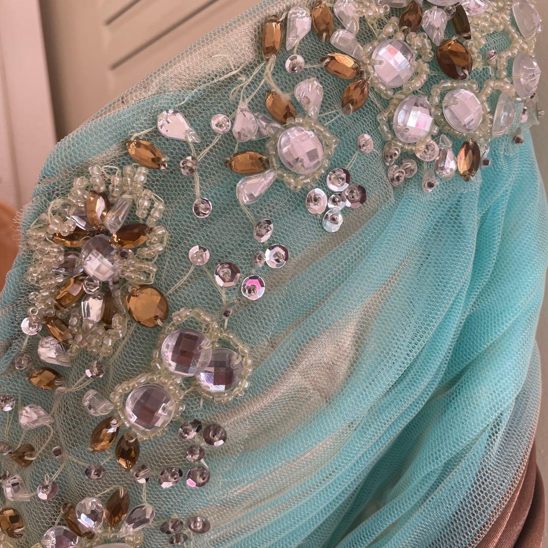 オーロラミントグリーン ビジューコンサート演奏会ウェディングドレス7層構造