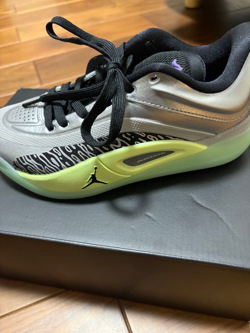 ザイオン 4 PF \"Iridescence\" 22.5cm【値下げしました！】