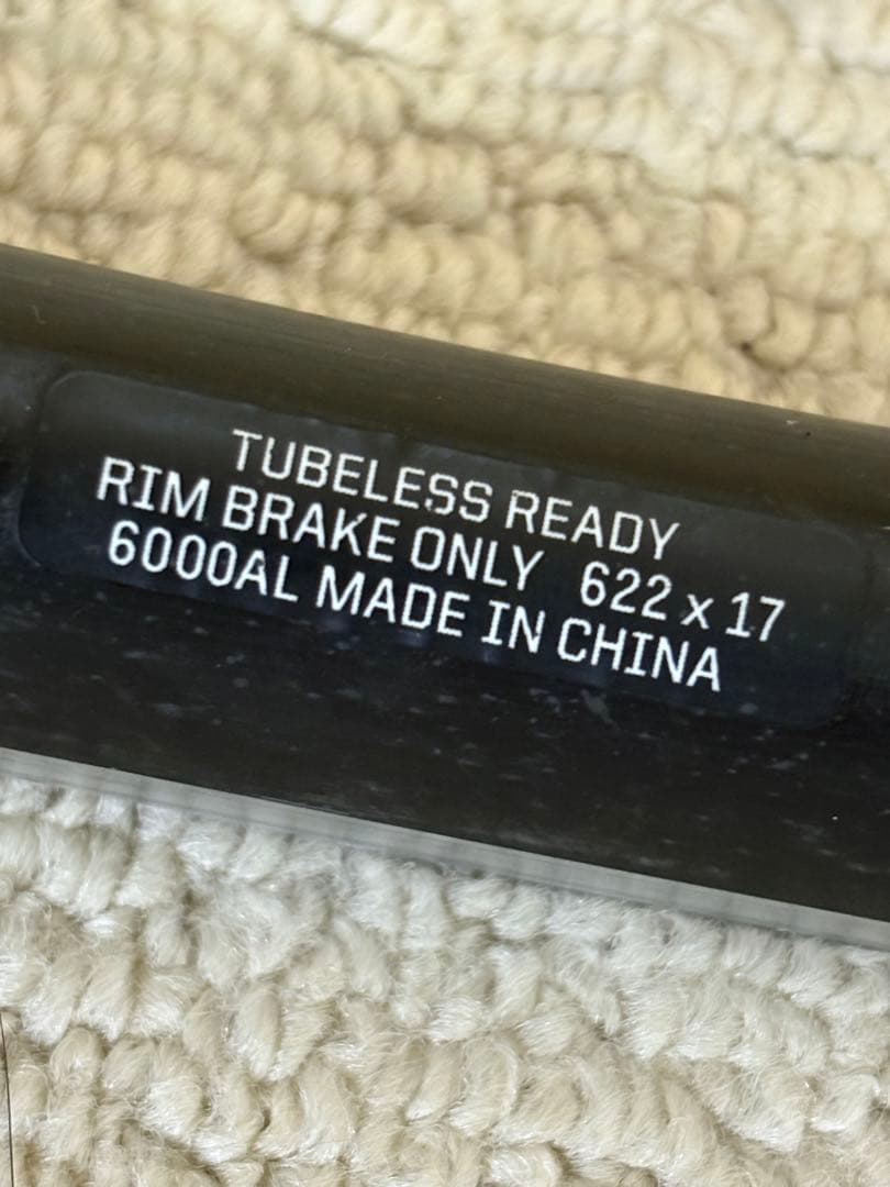 BONTRAGER TLR 完組ホイール ブラック