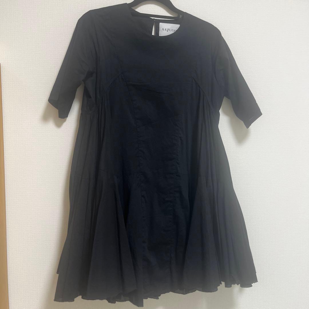 AAYUSHI/アユーシ　ボリュームフレアハーフスリーブワンピース
