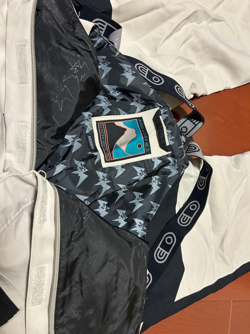 今週限定値下げ　AIRBLASTER(エアブラスター) ビブパンツ 23-24