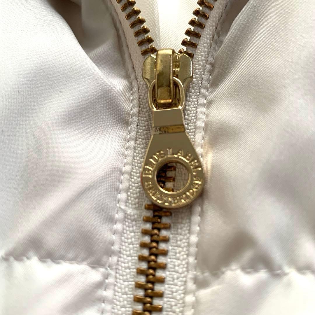 美品 ブルーレーベルクレストブリッジ BLUE LABEL ダウンベスト 白
