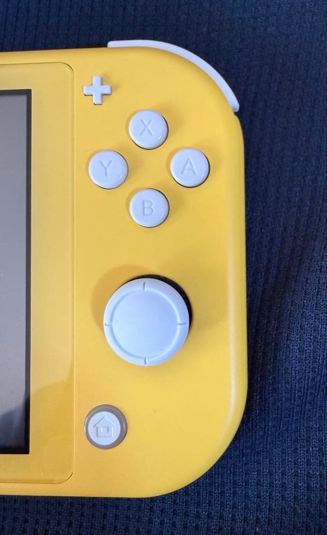 Nintendo Switch Lite イエロー 本体（電源ケーブルつき）