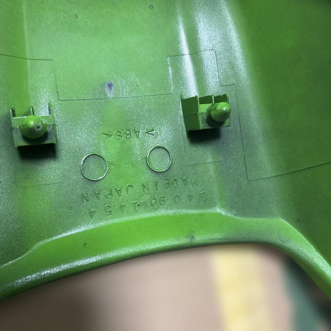 一*輝様 美品　ZRX400 ローソンカラー　テールカウル