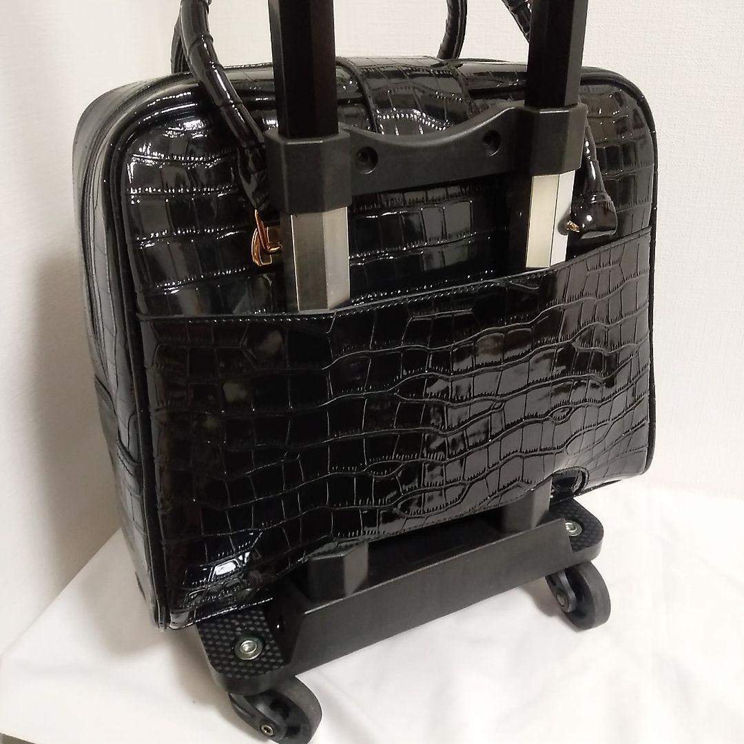 MELUCO様　Macolina　クロコ型押しキャリーバッグ　ブラック　ほぼ新品