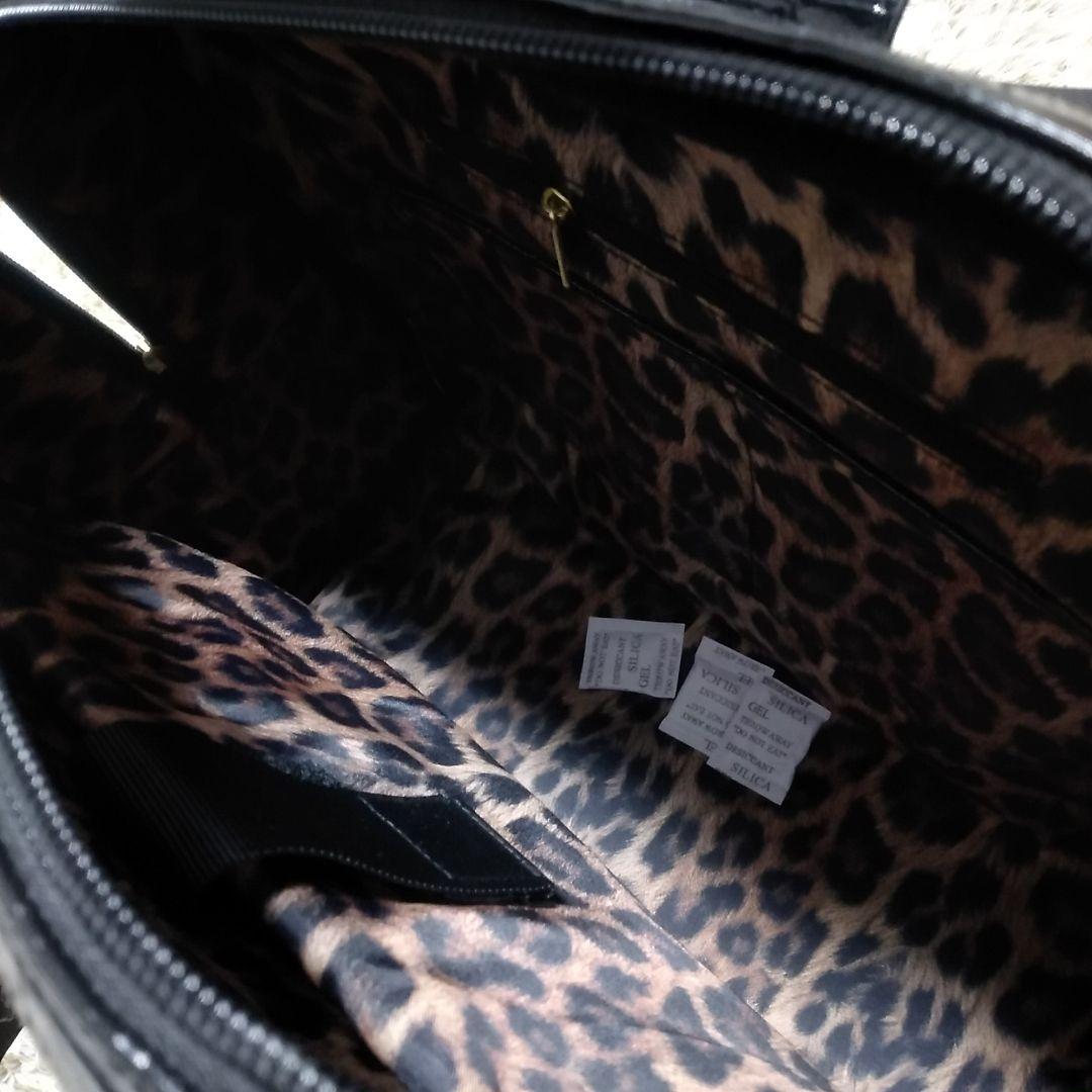 MELUCO様　Macolina　クロコ型押しキャリーバッグ　ブラック　ほぼ新品