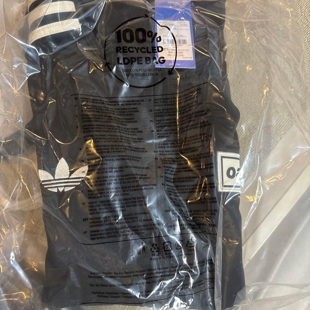 【完売品】adidas Oasis Firebird