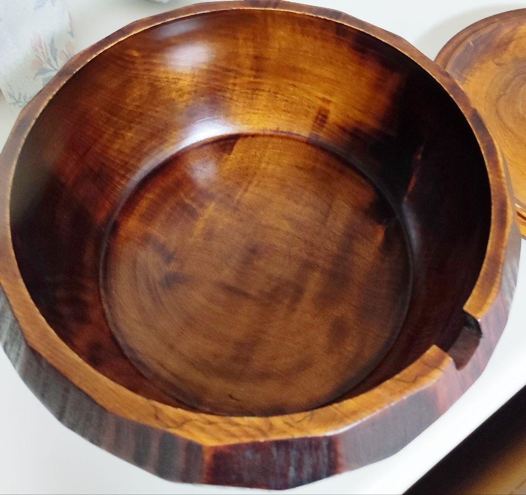 おひつ 天然木くり抜き 漆塗り 亀甲彫 和食器 お櫃 重箱 蓋付 24cm