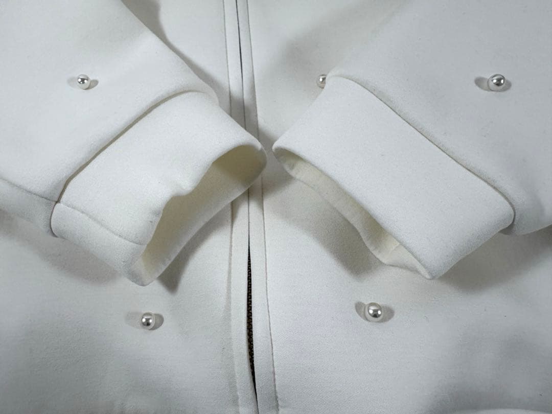 THE HANYコラボ 20th Chesty パール装飾フード付きパーカー