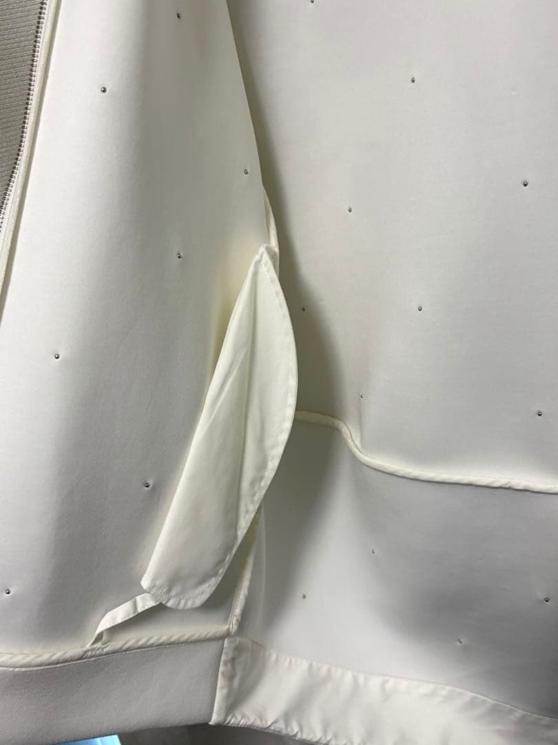 THE HANYコラボ 20th Chesty パール装飾フード付きパーカー