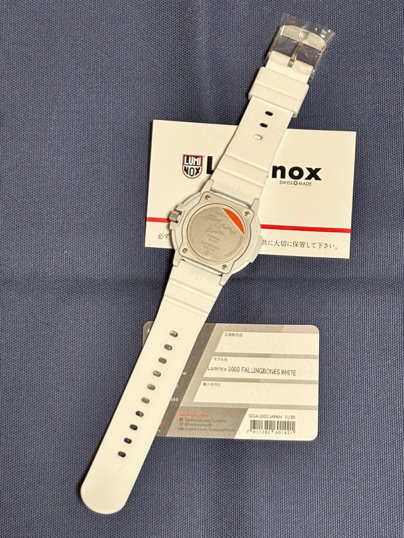 時計 Luminox 3000 Falling Bones White