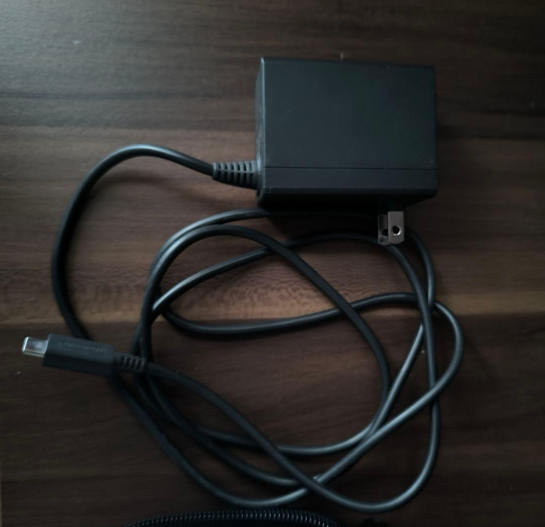 【合馬公式アカウント2】Switch Lite とケース + ゲーム2本