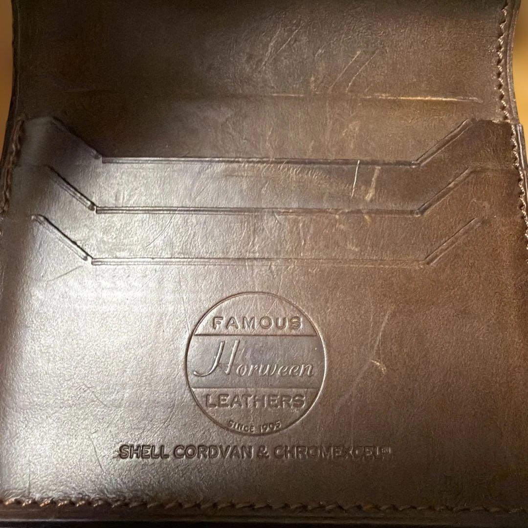 万双　ダブルホーウィン 被せ型財布