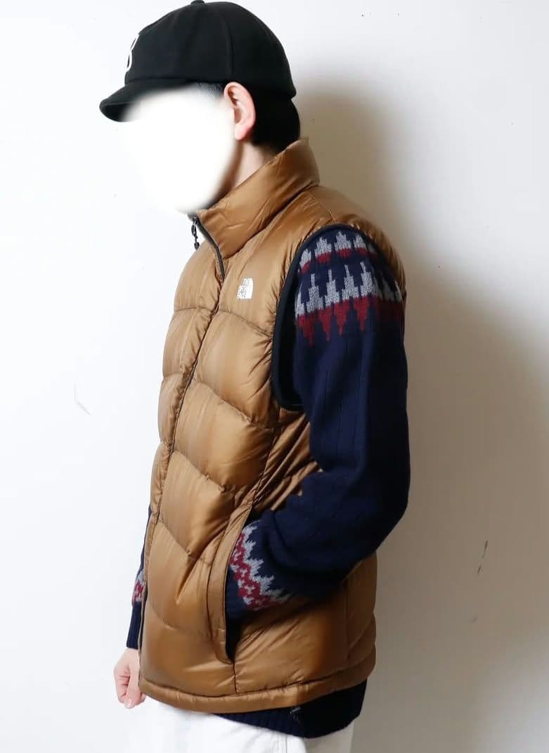美品　大人気　ノースフェイス　アコンカグアダウンベスト　メンズS