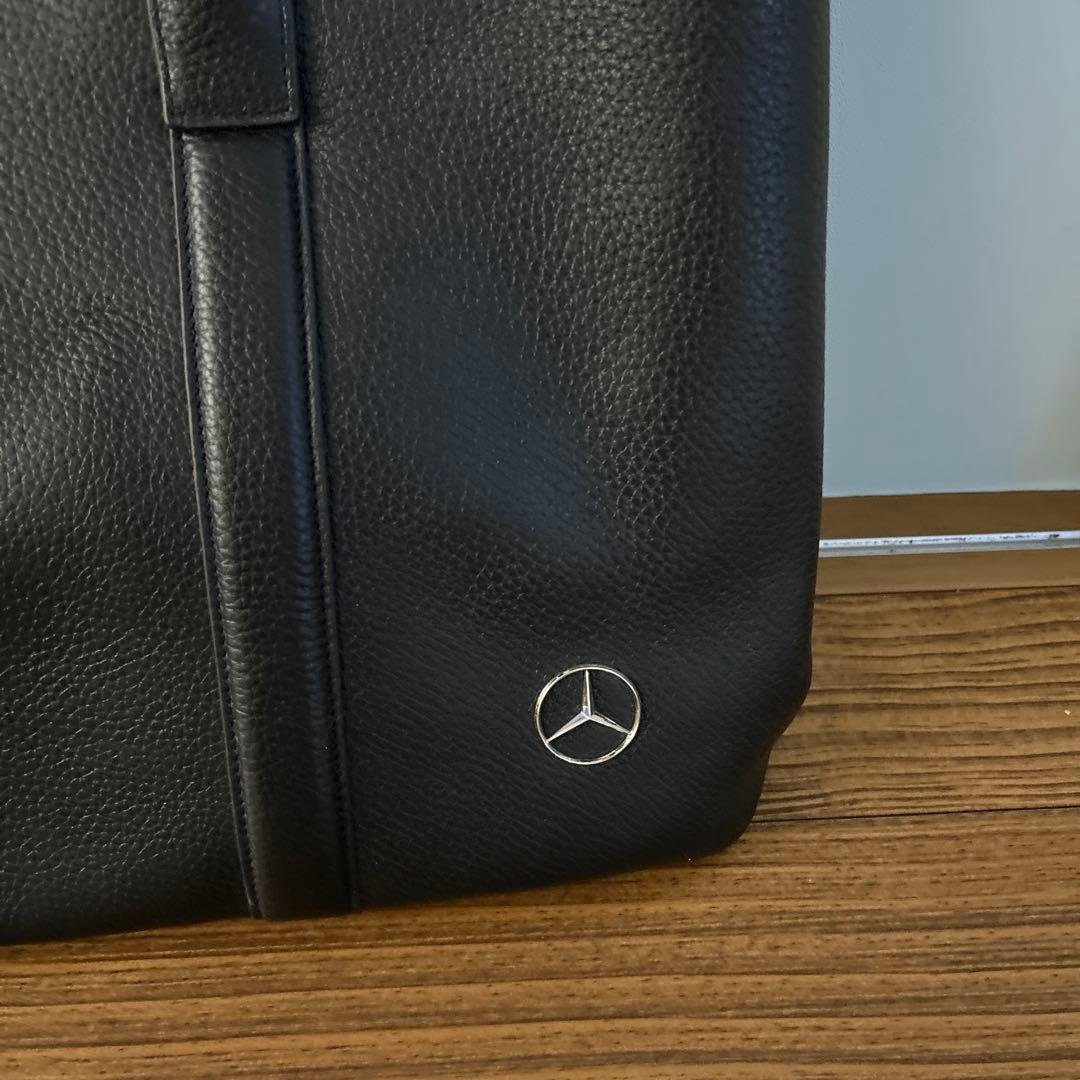 メルセデスベンツ バーニーズニューヨーク バッグ 黒
