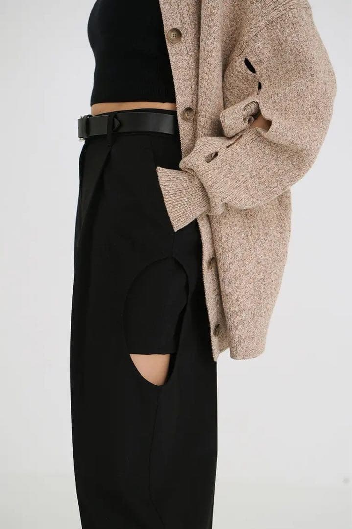 CLANEクラネSIDE CIRCLE CUT PANTSサイズ2新品送料込み