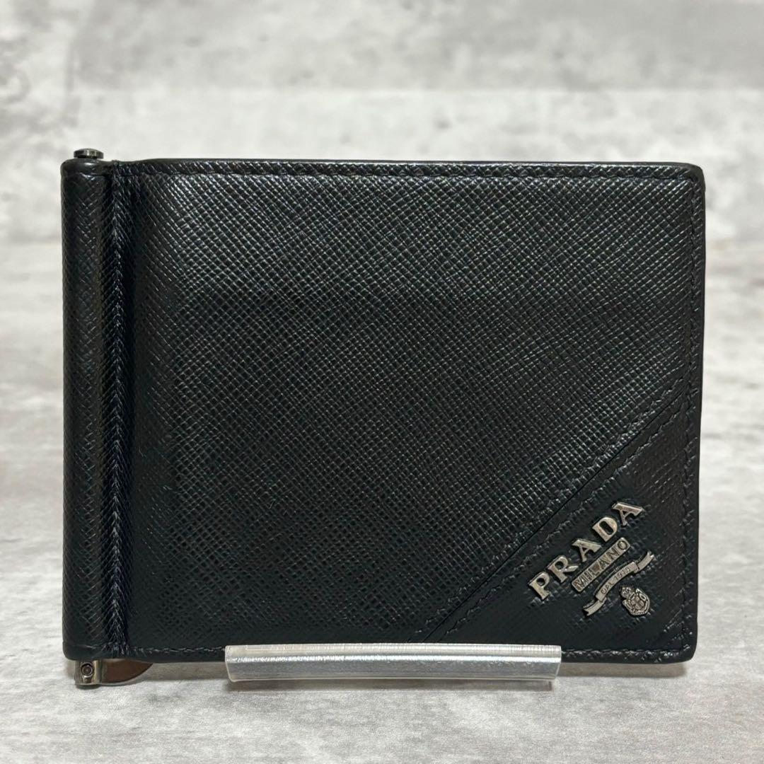 極美品/RFID✨プラダ マネークリップ サフィアーノ メタルロゴ 折り財布