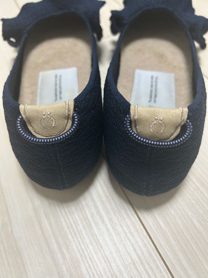 極美品オッフェンOffen pointed-FRINフラットシューズネイビー40