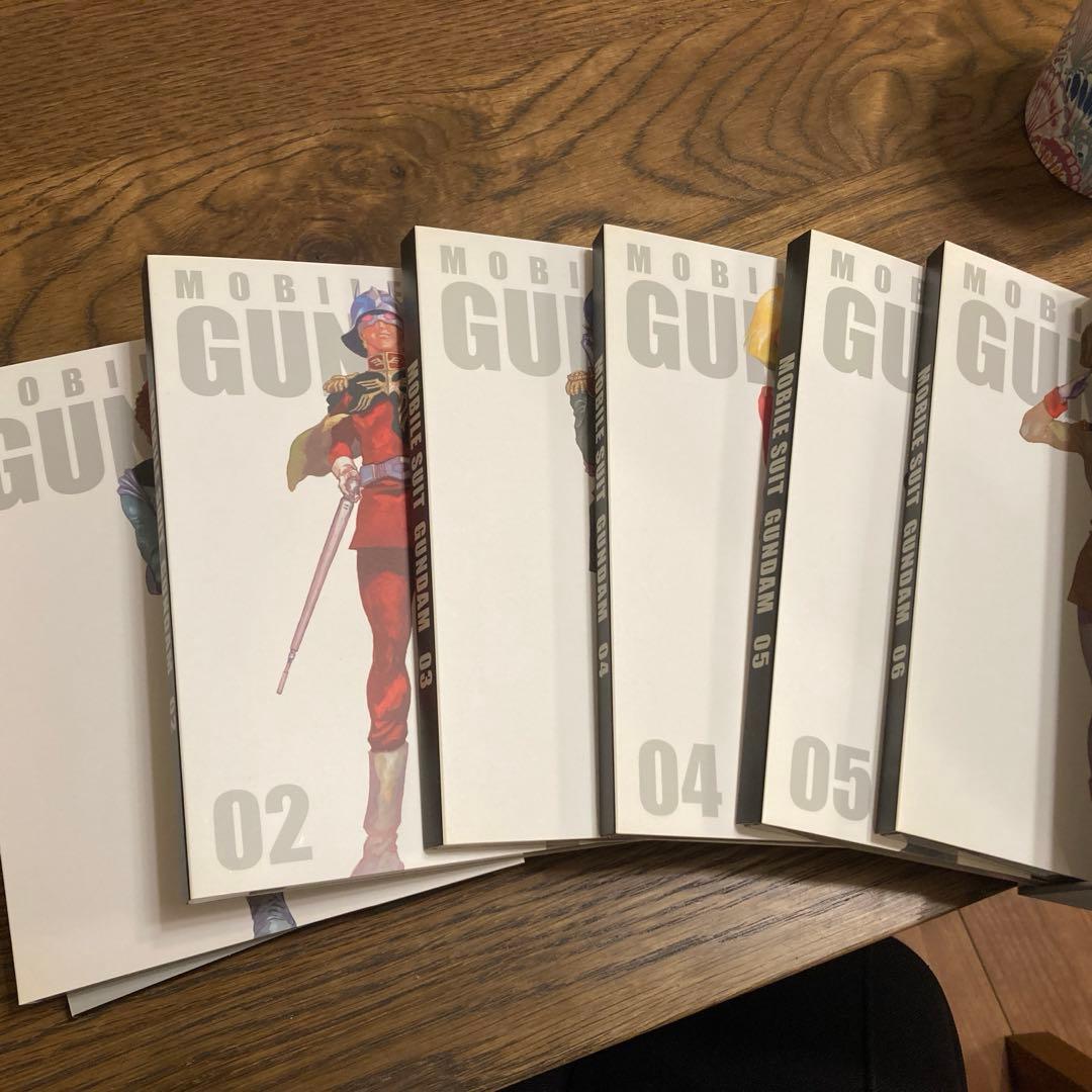 機動戦士ガンダム DVD-BOX 1、2セット初回限定生産 フィギュア付き