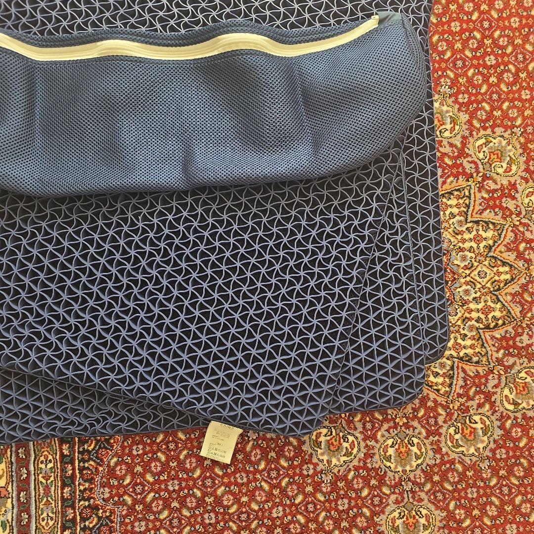 カインズ　繋げて使えるMoffleパッド　ベッドマットレス