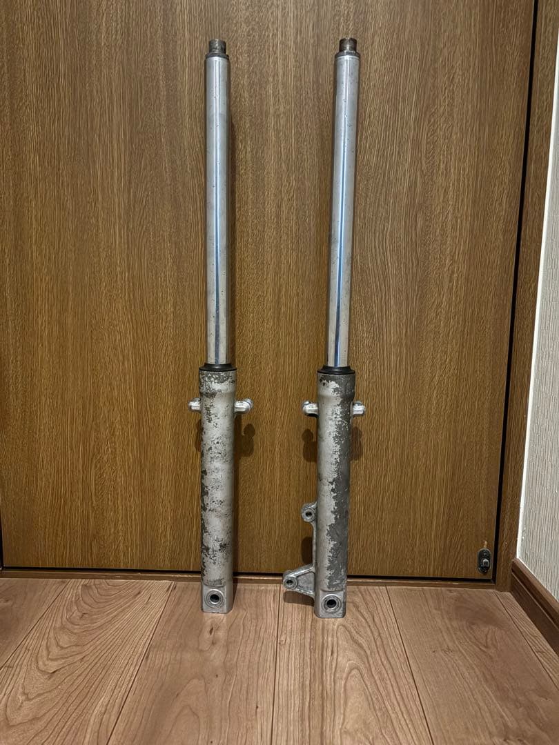 NS-1 フロントフォーク