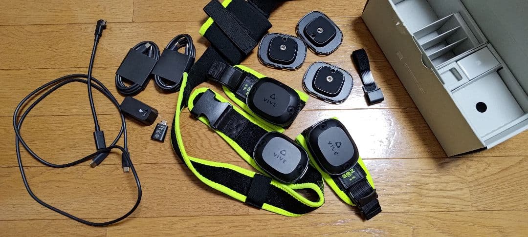 VIVE VIVEトラッカー(Ultimate) 3+1キット EOZストラップ