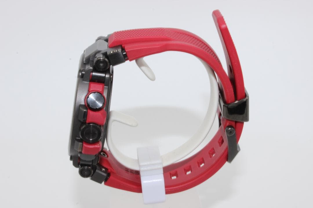 【奇跡の未使用品】CASIO G-SHOCK MTG-B1000B-1A4J1