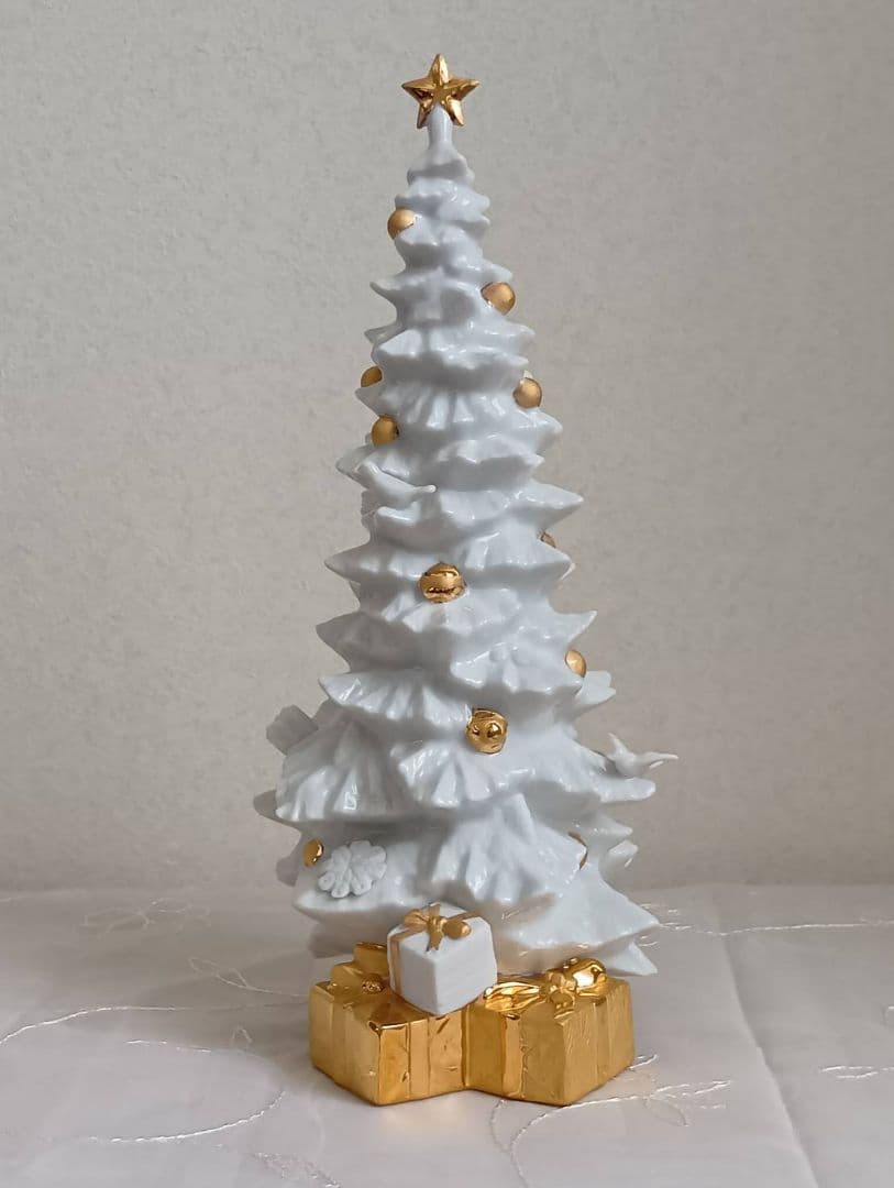リヤドロ　クリスマスツリー　ホワイト