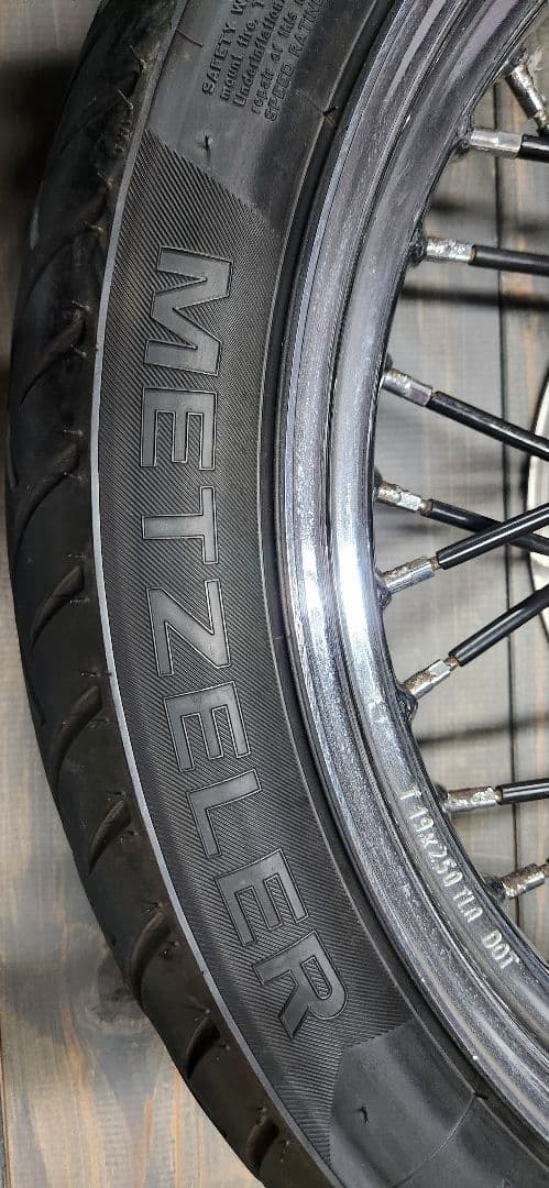 ハーレー　１９インチホイール　バリ山タイヤ付き　#無事故品