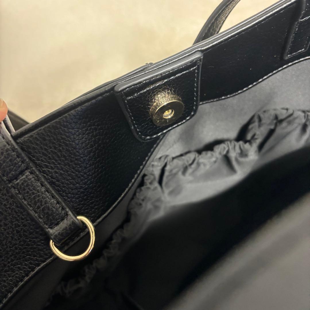 EVOL×MARQUE ショルダーバッグ　ブラックポーチ付　仲村美香