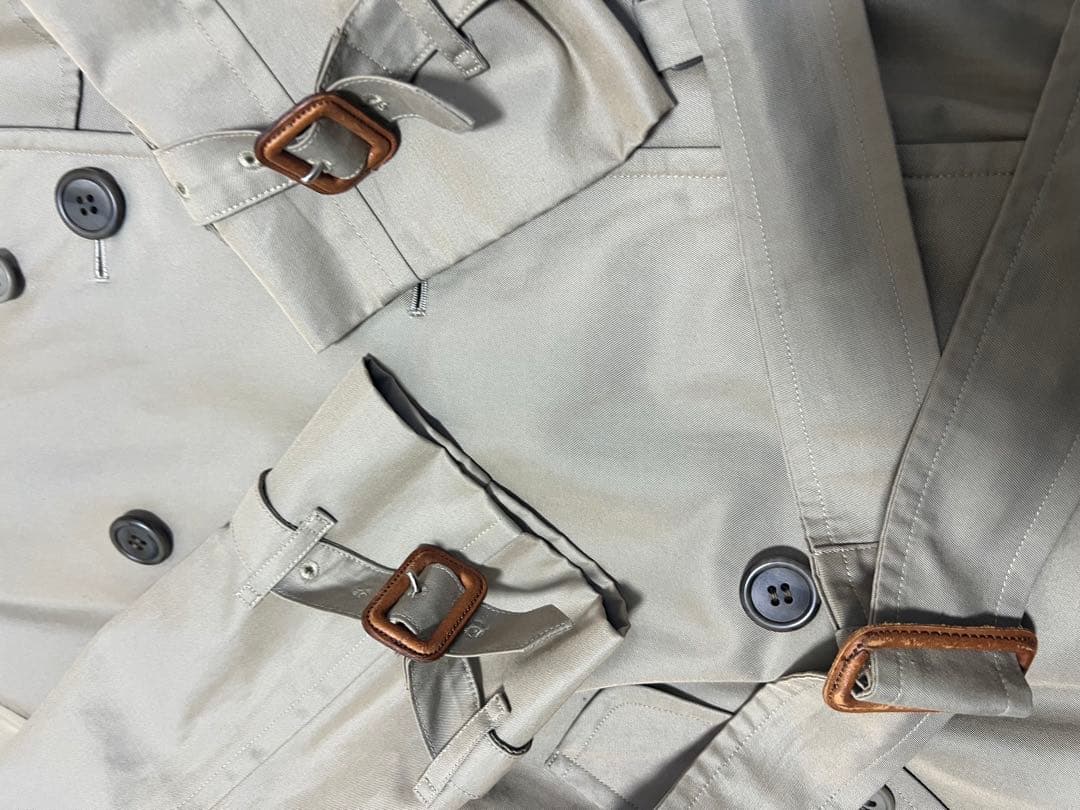 美品　バーバリー　大きいサイズ　トレンチコート