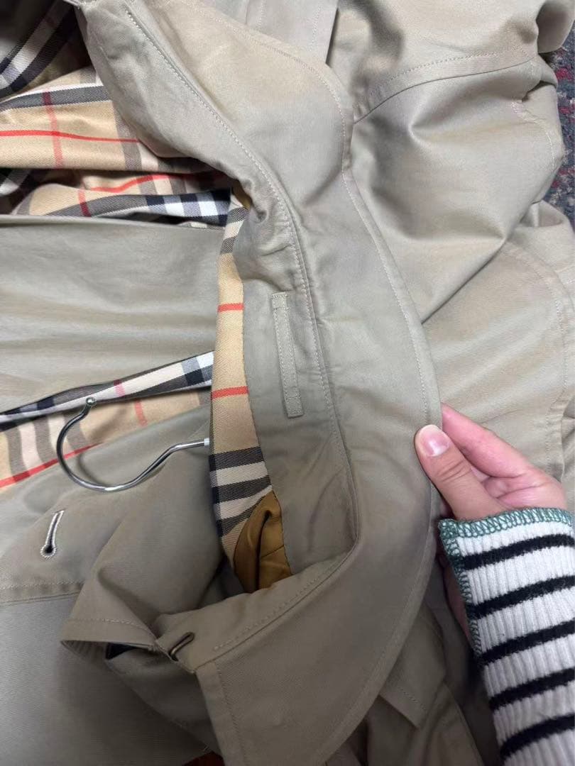 美品　バーバリー　大きいサイズ　トレンチコート
