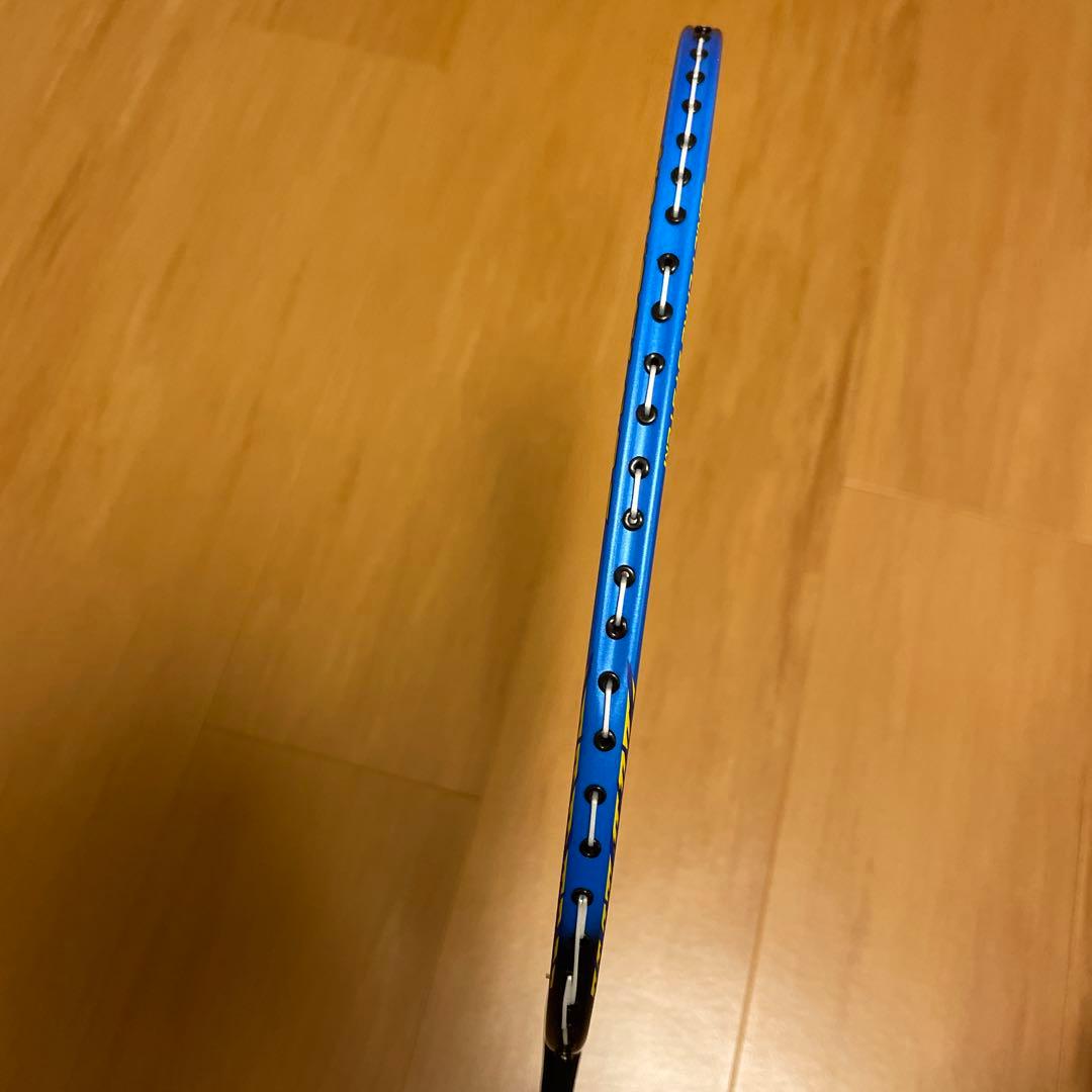 値下げ/YONEX　ヨネックス　バトミントンラケット　ナノフレア３０