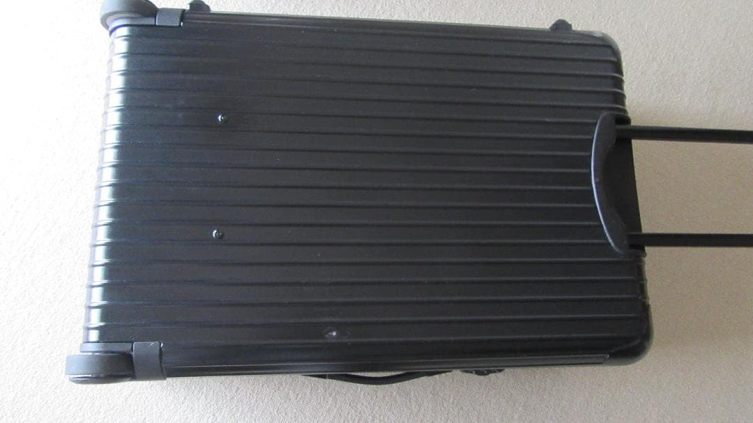 RIMOWA リモワ サルサ 2輪 63L キャリーケース 廃盤 黒