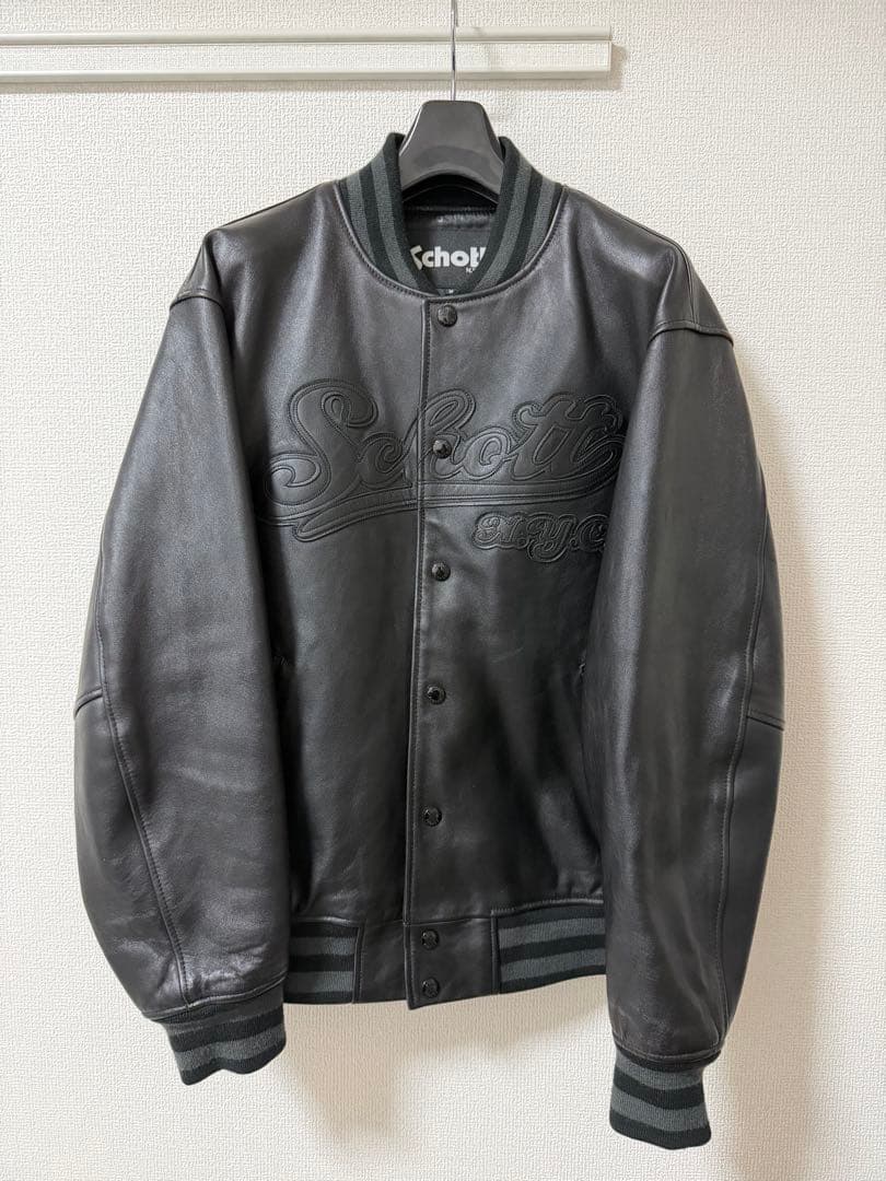 Schott ブラックレザー スタジャン