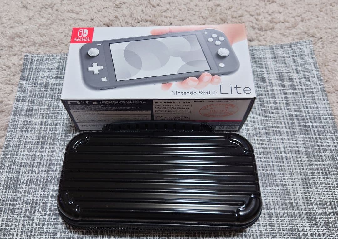 n*o様 Nintendo Switch Lite　グレー